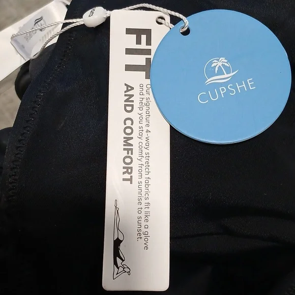 😍Cupshe Black Women One Piece Swimsuit Size S 😍 - Picture 5 of 5